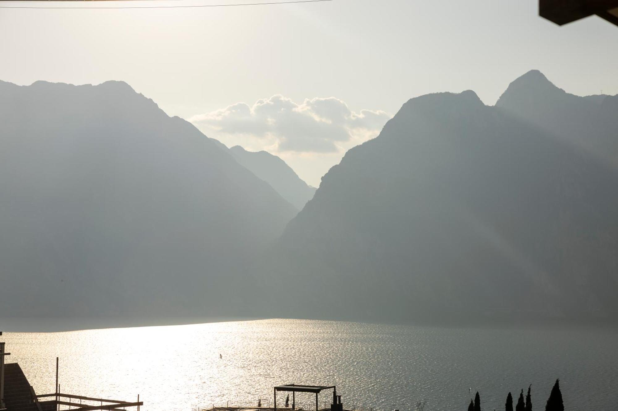 Hi Hotels Torbole - Pool & Spa Torbole Sul Garda Екстериор снимка