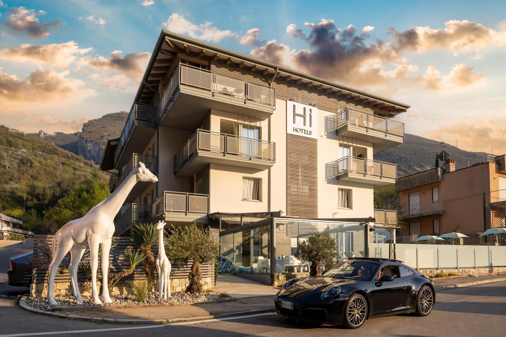 Hi Hotels Torbole - Pool & Spa Torbole Sul Garda Екстериор снимка